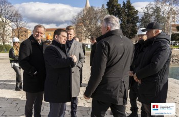 Ministar Butković obišao radove na obnovi zadarske rive